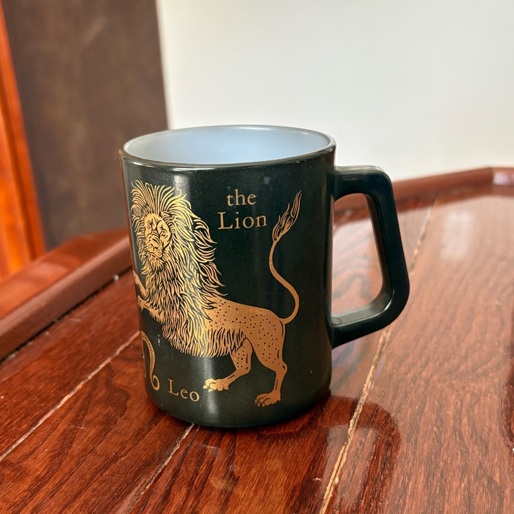 Vintage Federal Glass Leo The Lion Zodiac Astrology Mug